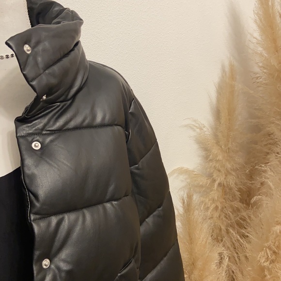 7 for All Mankind Faux Leather Quilted Black Puffer coat puffy winter jacket med - Picture 10 of 16